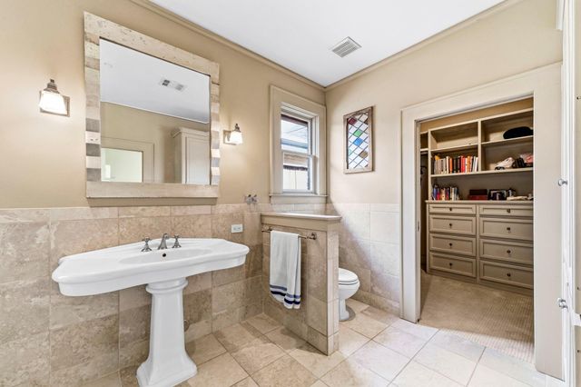1521 Kipling Street, Houston, TX 77006