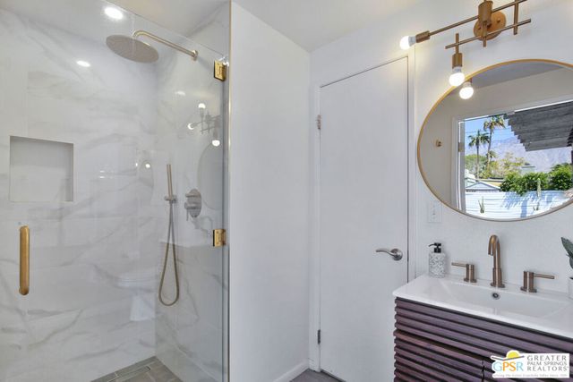 631 S El Cielo Road, Palm Springs, CA 92264