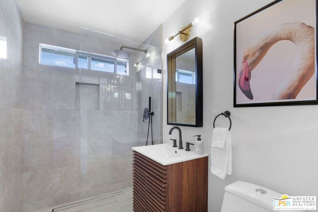 631 S El Cielo Road, Palm Springs, CA 92264