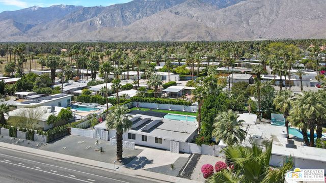 631 S El Cielo Road, Palm Springs, CA 92264