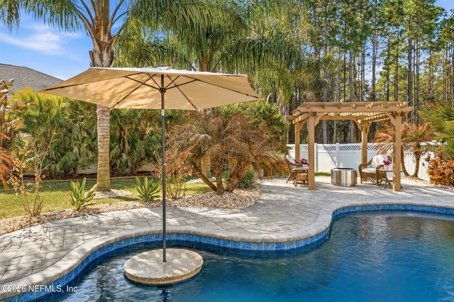 801 MONTAGUE Drive, Fruit Cove, FL 32259