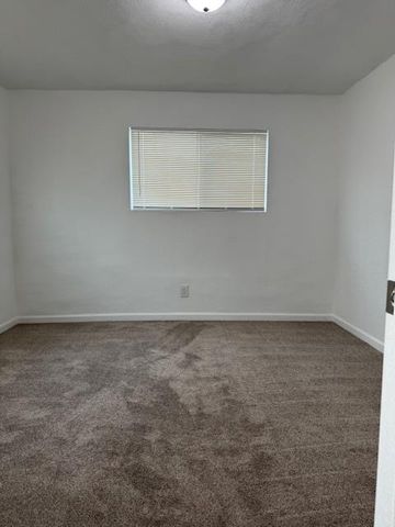 16286 Letteau Ave, Delhi, CA 95315