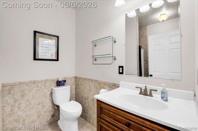 6503 Mountview, Brighton, MI 48116