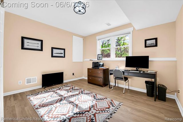6503 Mountview, Brighton, MI 48116