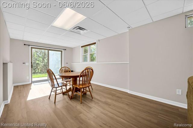 6503 Mountview, Brighton, MI 48116