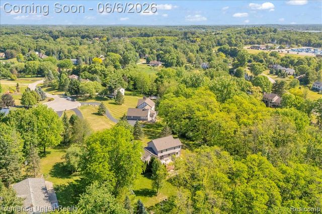 6503 Mountview, Brighton, MI 48116