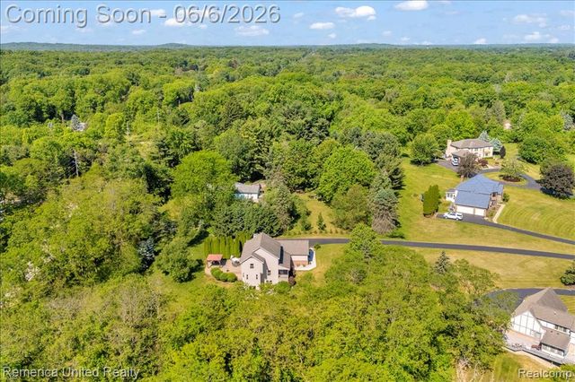 6503 Mountview, Brighton, MI 48116