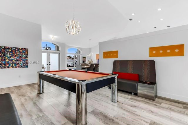 19411 NW 2nd St, Pembroke Pines, FL 33029