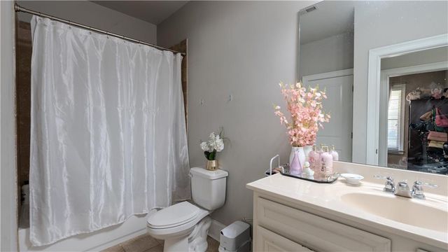 3478 Woodshade Drive, Loganville, GA 30052