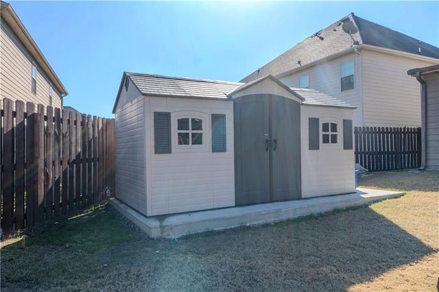 3478 Woodshade Drive, Loganville, GA 30052