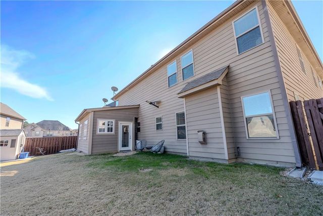 3478 Woodshade Drive, Loganville, GA 30052