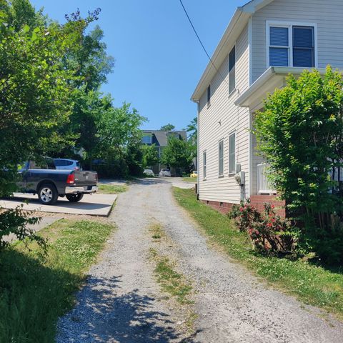 1048 Flynn Street, Chattanooga, TN 37403