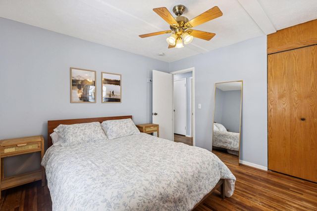 5901 Idaho Avenue N, Crystal, MN 55428