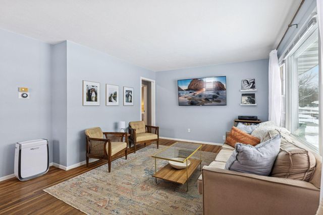 5901 Idaho Avenue N, Crystal, MN 55428