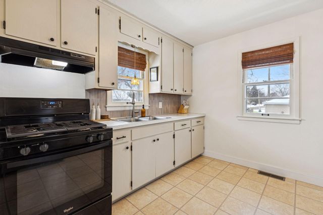 5901 Idaho Avenue N, Crystal, MN 55428