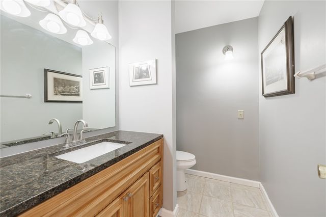 27 Andrews Way, South Bristol, NY 14424