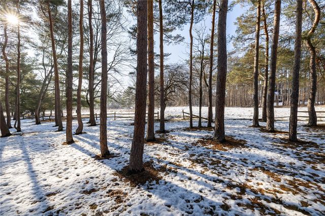 27 Andrews Way, South Bristol, NY 14424