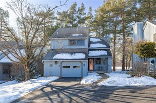 27 Andrews Way, South Bristol, NY 14424