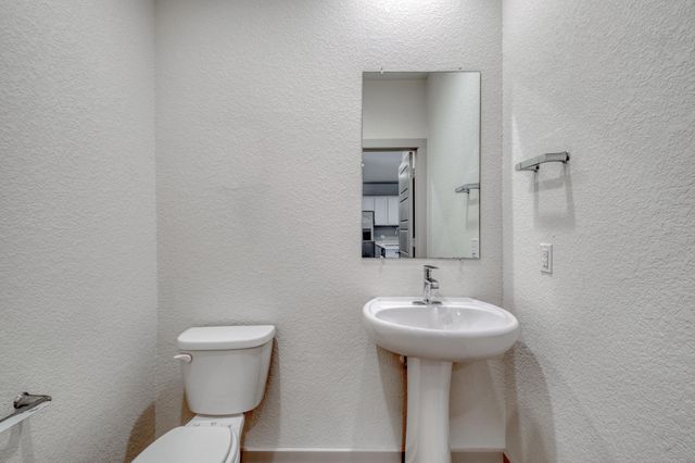 7501 Smallwood DR, Austin, TX 78724