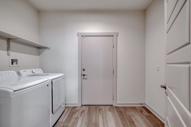 7501 Smallwood DR, Austin, TX 78724