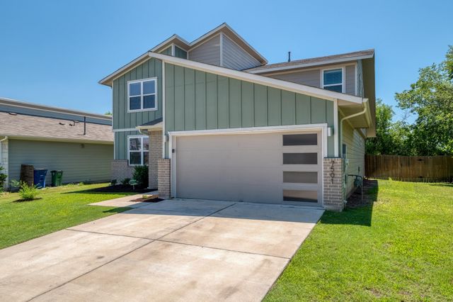 7501 Smallwood DR, Austin, TX 78724