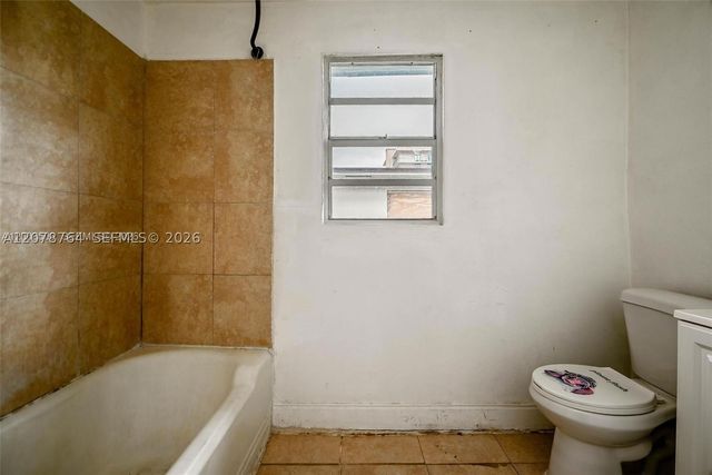2800 SW 16th Ter, Miami, FL 33145