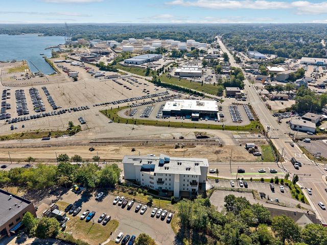 488 Quincy Ave 4, Quincy, MA 02169