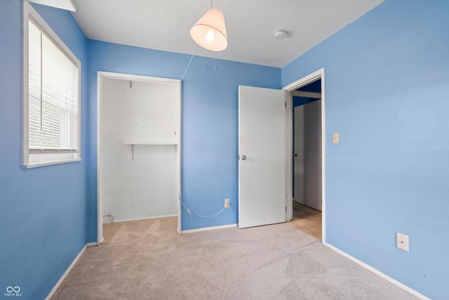 6109 Dartmoor Ct, Indianapolis, IN 46254