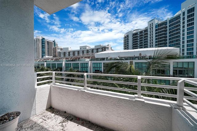 5970 Indian Creek Dr PH-4, Miami Beach, FL 33140