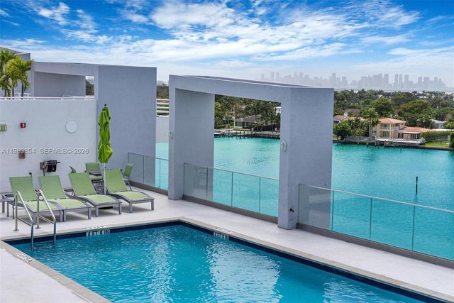 5970 Indian Creek Dr PH-4, Miami Beach, FL 33140