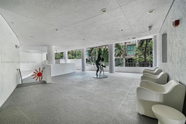 5970 Indian Creek Dr PH-4, Miami Beach, FL 33140