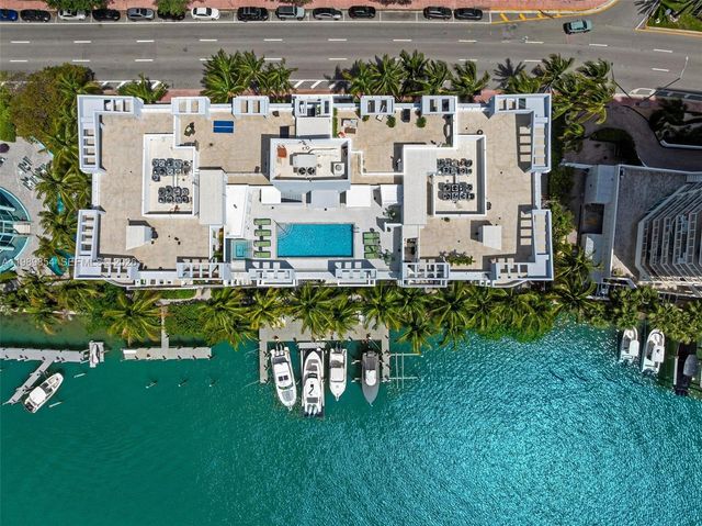 5970 Indian Creek Dr PH-4, Miami Beach, FL 33140