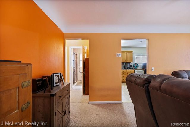 4956 Center Street, Millington, MI 48746