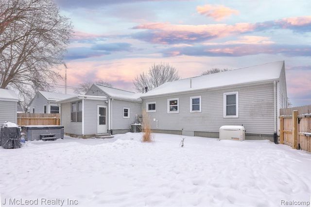 4956 Center Street, Millington, MI 48746