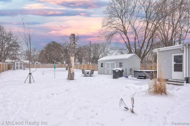 4956 Center Street, Millington, MI 48746