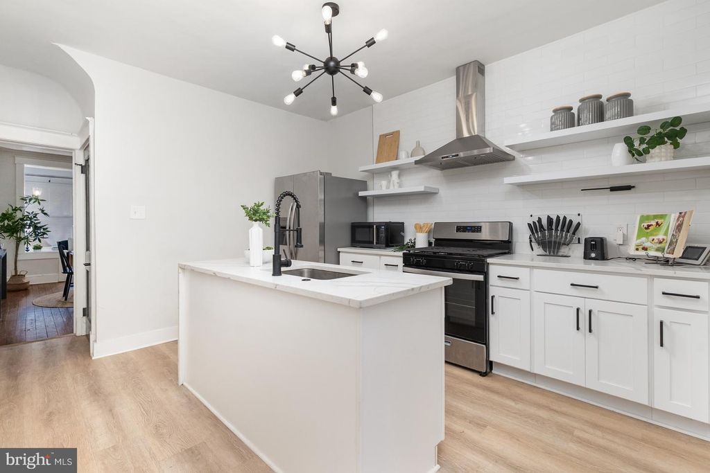 3822 6TH ST, Baltimore, MD 21225