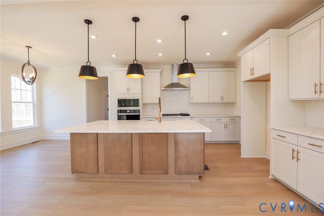 4926 College Green Dr, Providence Forge, VA 23140