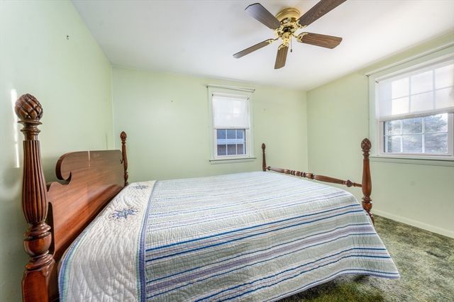 15 Yenom, Dennis, MA 02660