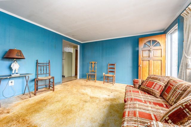 15 Yenom, Dennis, MA 02660