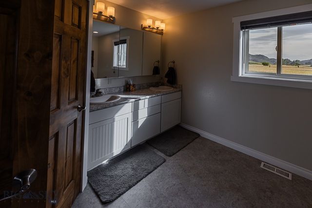 2127 Old US Highway 91, Cascade, MT 59421