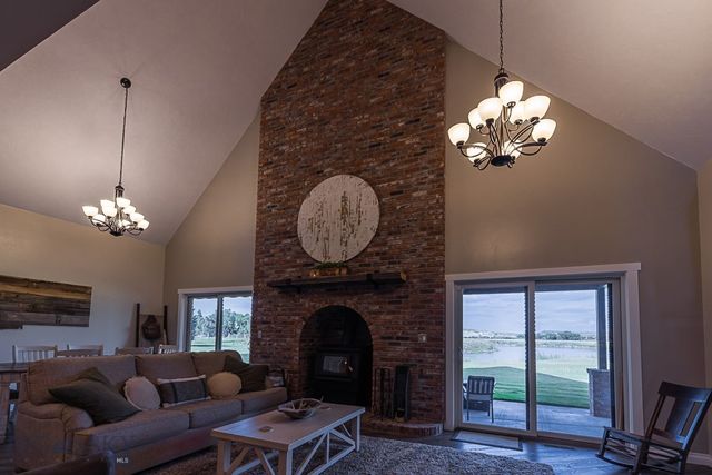 2127 Old US Highway 91, Cascade, MT 59421