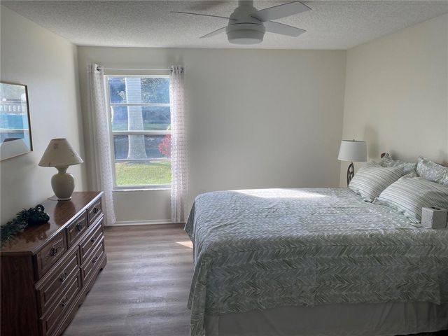 3813 59TH AVENUE W 3813, Bradenton, FL 34210