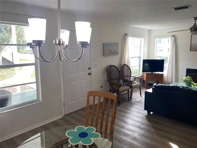 3813 59TH AVENUE W 3813, Bradenton, FL 34210