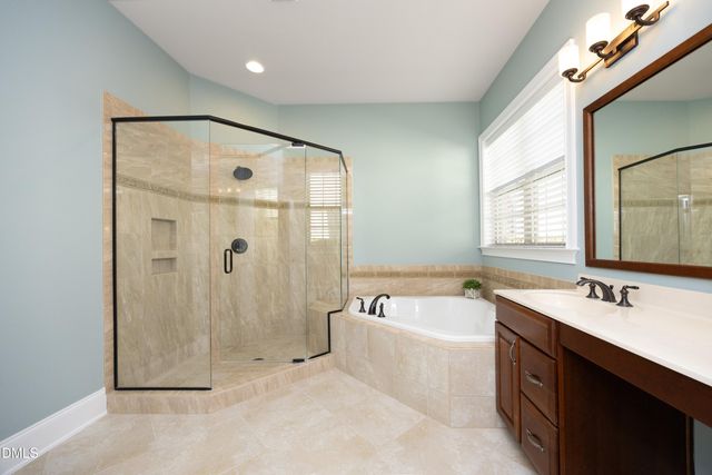 1752 Hasentree Villa Lane, Wake Forest, NC 27587