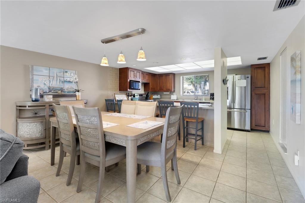 5015 Harbortown LN 104, FORT MYERS, FL 33919 — photo 3