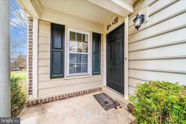 8648 FOUNTAIN VALLEY DR, Montgomery Village, MD 20886