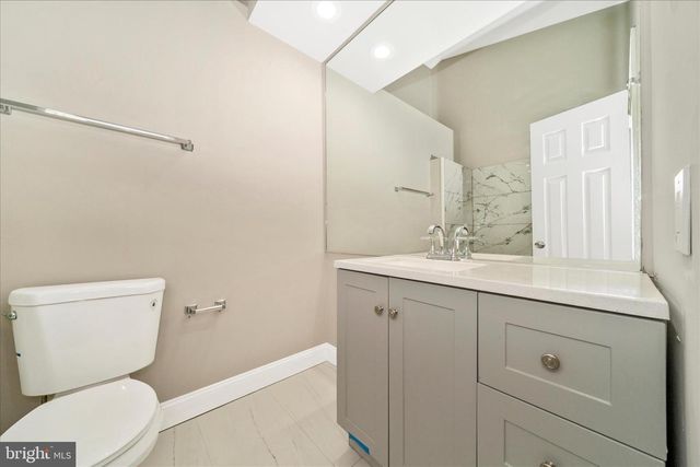 8648 FOUNTAIN VALLEY DR, Montgomery Village, MD 20886