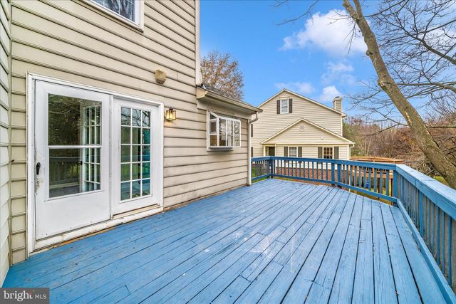 8648 FOUNTAIN VALLEY DR, Montgomery Village, MD 20886