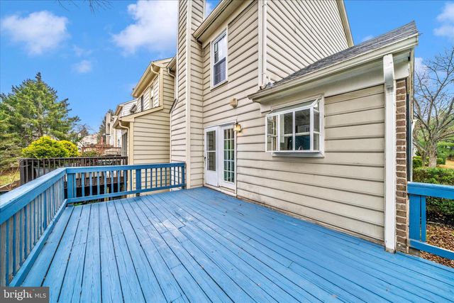 8648 FOUNTAIN VALLEY DR, Montgomery Village, MD 20886