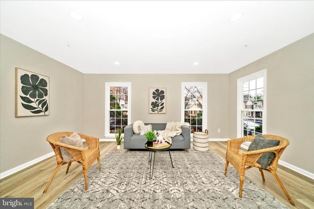 8648 FOUNTAIN VALLEY DR, Montgomery Village, MD 20886